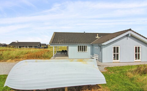 Dorethea - 300M from the Sea: Gras, Grasland, Landschap, Ecoregio, Plain, Plantengemeenschap, Land Lot, Buitenmeubels, Prairie, Shrubland