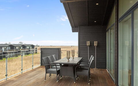 Gerniot - 500M from the Sea: Architectuur, Dak, Huis, Samengesteld Materiaal, Daylighting, Siding, Oprit