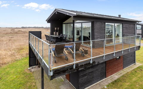 Gerniot - 500M from the Sea: Architectuur, Dak, Huis, Samengesteld Materiaal, Daylighting, Siding, Oprit