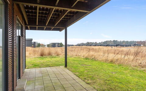 Gerniot - 500M from the Sea: Architectuur, Dak, Huis, Samengesteld Materiaal, Daylighting, Siding, Oprit