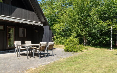 Anssi - 300M from the Sea: Hout, Huis, Verblijf, Huis, Dak, Landelijk Gebied, Siding, Blokhut, Garden Gebouwen, Hardwood