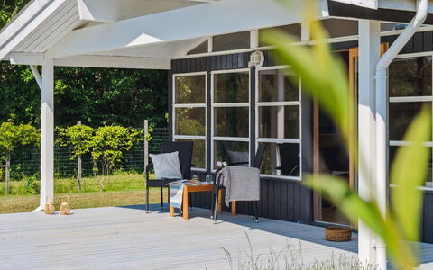 Sjard - 700M from the Sea: Hout, Huis, Verblijf, Huis, Dak, Landelijk Gebied, Siding, Blokhut, Garden Gebouwen, Hardwood