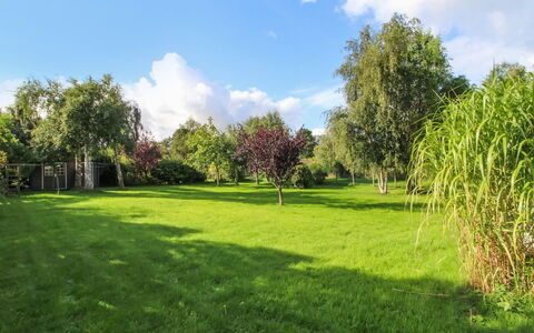 Sjard - 700M from the Sea: Dak, Land Lot, Verblijf, Huis, Landelijk Gebied, Schuur, Siding, Garden Gebouwen, Blokhut, Hut