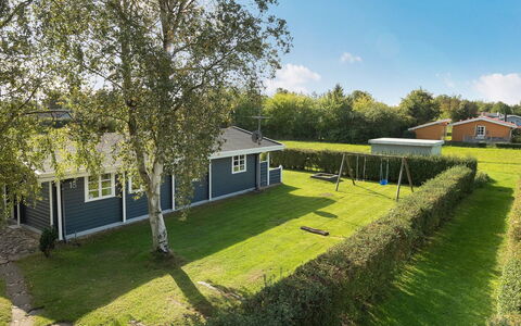 Rosabella - 600M from the Sea: Dak, Land Lot, Verblijf, Huis, Landelijk Gebied, Schuur, Siding, Garden Gebouwen, Blokhut, Hut