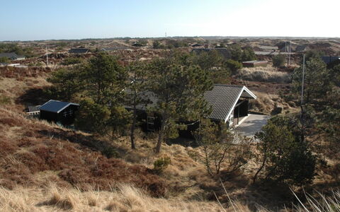 Alin - 600M from the Sea: Dak, Land Lot, Verblijf, Huis, Landelijk Gebied, Schuur, Siding, Garden Gebouwen, Blokhut, Hut