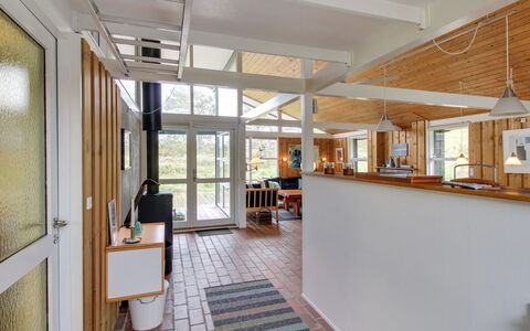Alin - 600M from the Sea: Dak, Land Lot, Verblijf, Huis, Landelijk Gebied, Schuur, Siding, Garden Gebouwen, Blokhut, Hut