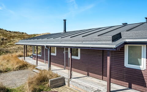 Hristina - 200M from the Sea: Dak, Land Lot, Verblijf, Huis, Landelijk Gebied, Schuur, Siding, Garden Gebouwen, Blokhut, Hut