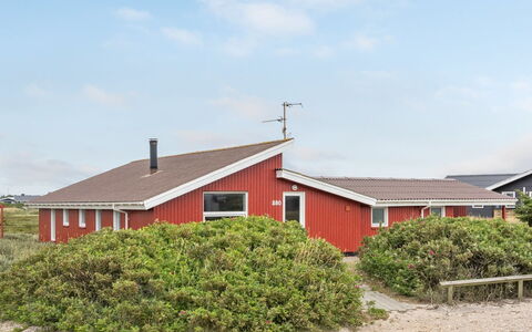 Mogens - from the Sea: Gebouw, Dak, Huis, Huis, Verblijf, Architectuur, Land Lot, Landelijk Gebied, Plain, Landgoed