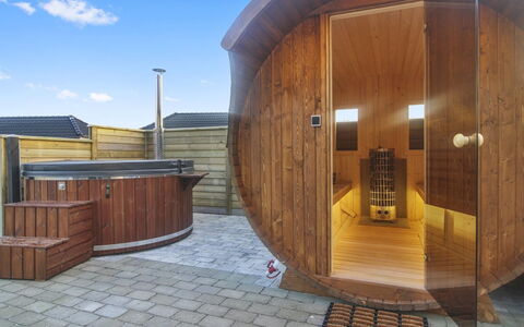 Ulva - 400M from the Sea: Architectuur, Dak, Huis, Samengesteld Materiaal, Daylighting, Siding, Oprit