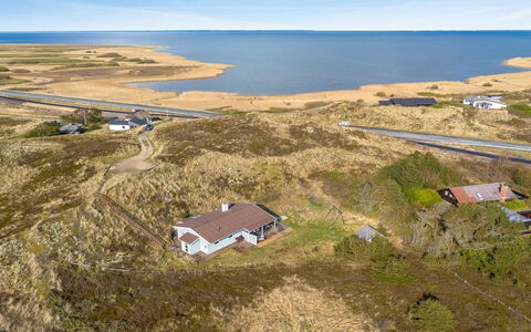 Sutere - 200M to the Fjord: Huis, Dak, Huis, Verblijf, Schuur, Garden Gebouwen, Siding, Werf, Blokhut, Hut