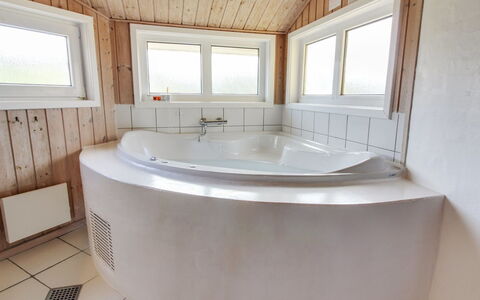 Suend - from the Sea: Huis, Dak, Huis, Verblijf, Schuur, Garden Gebouwen, Siding, Werf, Blokhut, Hut