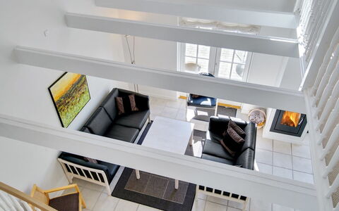 Ønef - 1Km from the Sea: Meubilair, Interieur Ontwerp, Stoel, Flooring, Tafel, Toevlucht, Verdieping, Plafond, Kamer, Eco Hotel