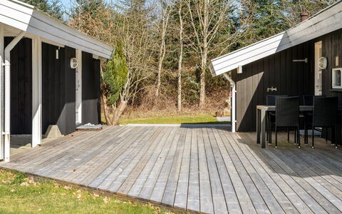 Akka - 2Km from the Sea: Huis, Huis, Deur, Dak, Verblijf, Landgoed, Tuin, Schaduw, Siding, Werf