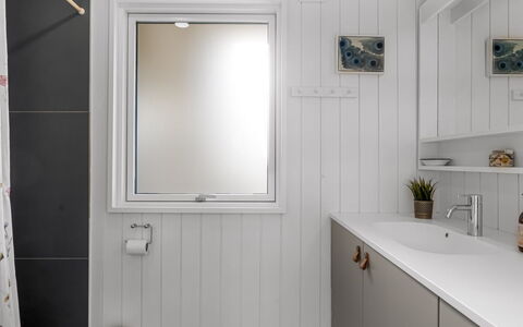 Asser - 400M from the Sea: Hout, Huis, Veranda, Dek, Hardwood, Dak, Beits, Houten Vloer, Eco Hotel