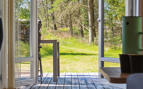Swen - 1.3Km from the Sea: Architectuur, Dak, Huis, Samengesteld Materiaal, Daylighting, Siding, Oprit