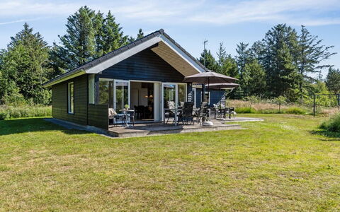 Swen - 1.3Km from the Sea: Architectuur, Dak, Huis, Samengesteld Materiaal, Daylighting, Siding, Oprit