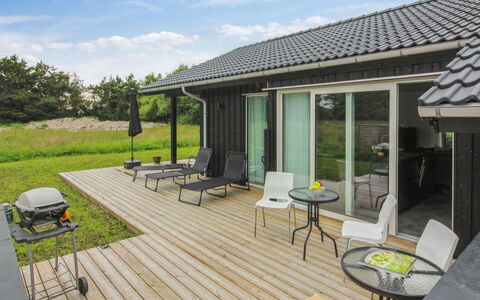 Holke - 600M from the Sea: Woongebied, Dak, Voorstad, Oprit, Landgoed, Schoorsteen