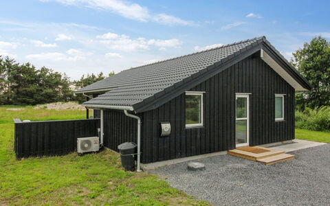Holke - 600M from the Sea: Woongebied, Dak, Voorstad, Oprit, Landgoed, Schoorsteen