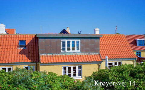 Ingwald - 50M from the Sea: Woongebied, Dak, Voorstad, Oprit, Landgoed, Schoorsteen