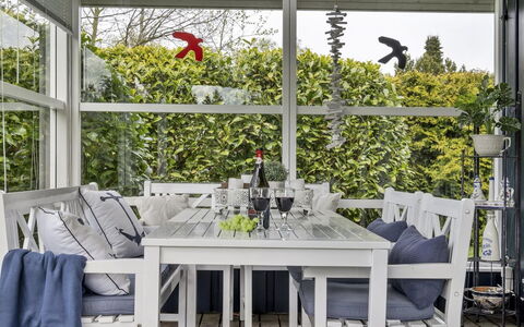 Frithlef - 900M from the Sea: Dak, Huis, Huis, Verblijf, Siding, Landgoed, Oprit, Garden Gebouwen, Werf, Schuur