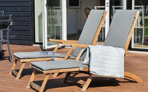 Hasten - 600M from the Sea: Dak, Huis, Huis, Verblijf, Siding, Landgoed, Oprit, Garden Gebouwen, Werf, Schuur
