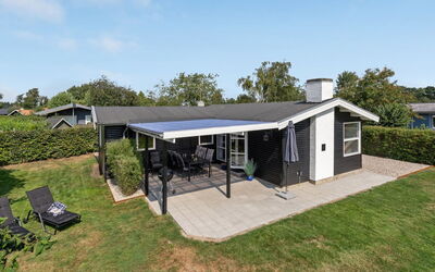 Westman - 200M from the Sea