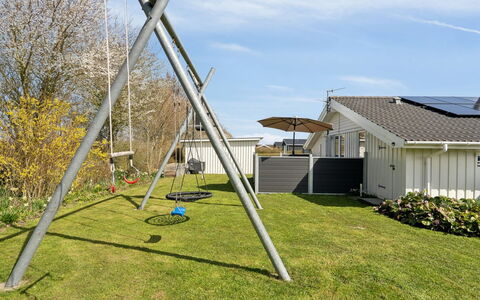 Tjakko - 900M from the Sea: Dak, Land Lot, Verblijf, Huis, Landelijk Gebied, Schuur, Siding, Garden Gebouwen, Blokhut, Hut