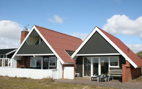 Sys - 500M from the Sea: Thatching, Verblijf, Huis, Dak, Huis, Boerderij, Hut, Landgoed, Dorp