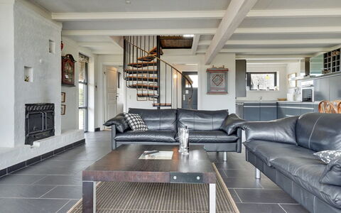 Anselmi - 450M from the Sea: Meubilair, Hout, Interieur Ontwerp, Plafond, Flooring, Verdieping, Bankstel, Huis, Woonkamer, Kamer