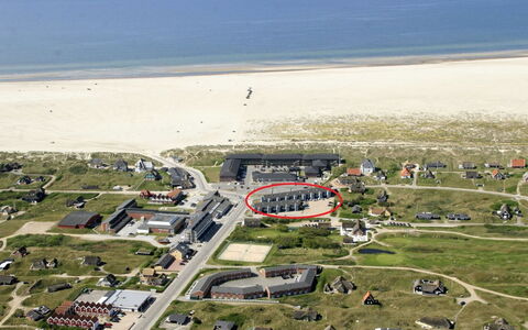 Ronia - 100M from the Sea: 