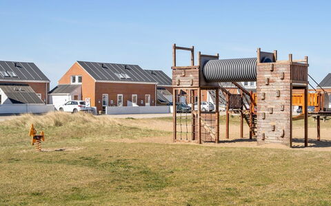Iohannes - 2.3Km from the Sea: Dak, Land Lot, Verblijf, Huis, Landelijk Gebied, Schuur, Siding, Garden Gebouwen, Blokhut, Hut