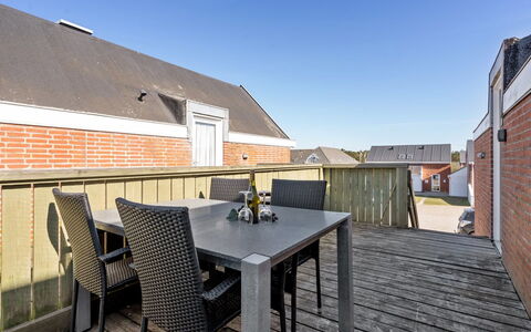 Iohannes - 2.3Km from the Sea: Dak, Land Lot, Verblijf, Huis, Landelijk Gebied, Schuur, Siding, Garden Gebouwen, Blokhut, Hut
