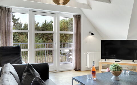 Henrike - 3.3Km from the Sea: Appartement, Schaduw, Balkon, Stoel, Hek, Buitenmeubels, Aluminium, Kunstgras