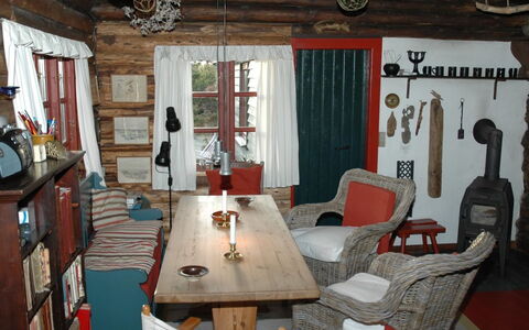 Annita - 300M from the Sea: Dak, Huis, Huis, Verblijf, Siding, Landgoed, Oprit, Garden Gebouwen, Werf, Schuur