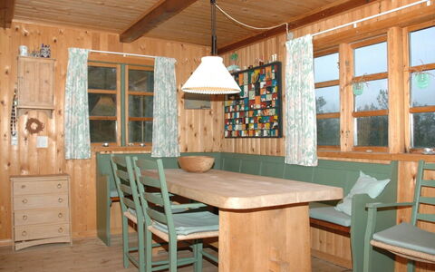 Jon - 400M from the Sea: Dak, Land Lot, Verblijf, Huis, Landelijk Gebied, Schuur, Siding, Garden Gebouwen, Blokhut, Hut