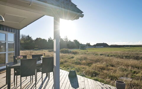 Tinemarie - 200M from the Sea: Gras, Huis, Dak, Huis, Verblijf, Struik, Land Lot, Landelijk Gebied, Boerderij, Groundcover