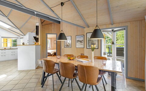 Tammes - 1Km from the Sea: Hout, Dak, Architectuur, Huis, Huis, Verblijf, Siding, Hardwood, Helling, Landgoed
