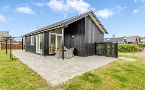 Mara - from the Sea: Huis, Dak, Huis, Verblijf, Schuur, Garden Gebouwen, Siding, Werf, Blokhut, Hut