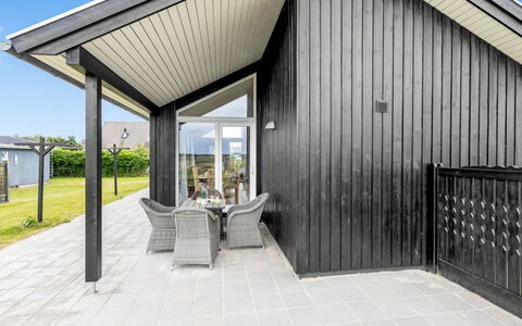 Mara - from the Sea: Huis, Dak, Huis, Verblijf, Schuur, Garden Gebouwen, Siding, Werf, Blokhut, Hut