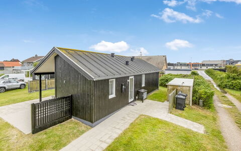 Mara - from the Sea: Huis, Dak, Huis, Verblijf, Schuur, Garden Gebouwen, Siding, Werf, Blokhut, Hut