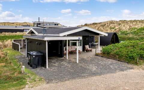 Assa - from the Sea: Dak, Land Lot, Verblijf, Huis, Landelijk Gebied, Schuur, Siding, Garden Gebouwen, Blokhut, Hut
