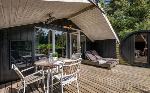 Estelle - 575M to the Fjord: Hout, Hardwood, Verblijf, Plank, Dek, Houten Vloer, Natuurlijk Materiaal, Ontwerp, Veranda, Siding