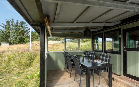Vamika - 400M to the Fjord: Huis, Dak, Huis, Verblijf, Schuur, Garden Gebouwen, Siding, Werf, Blokhut, Hut