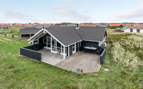 Thyrger - 550M from the Sea: Dak, Land Lot, Verblijf, Huis, Landelijk Gebied, Schuur, Siding, Garden Gebouwen, Blokhut, Hut