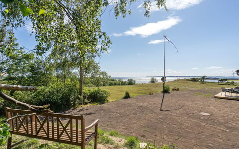 Rickmer - 200M from the Sea: Dak, Huis, Huis, Verblijf, Siding, Landgoed, Oprit, Garden Gebouwen, Werf, Schuur