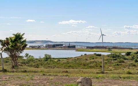Rickmer - 200M from the Sea: Dak, Huis, Huis, Verblijf, Siding, Landgoed, Oprit, Garden Gebouwen, Werf, Schuur