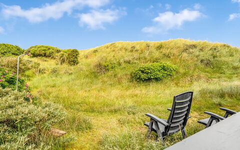 Rosemari - 260M from the Sea: Huis, Huis, Deur, Dak, Verblijf, Landgoed, Tuin, Schaduw, Siding, Werf