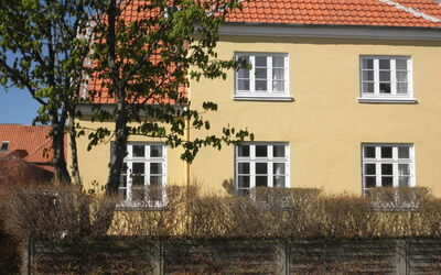 Tobias - 800M from the Sea