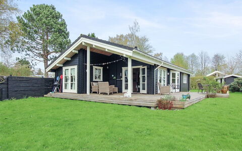 Eia - 500M from the Sea: Thatching, Verblijf, Huis, Dak, Huis, Boerderij, Hut, Landgoed, Dorp