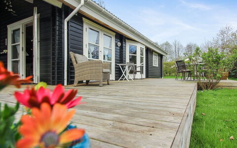 Eia - 500M from the Sea: Thatching, Verblijf, Huis, Dak, Huis, Boerderij, Hut, Landgoed, Dorp
